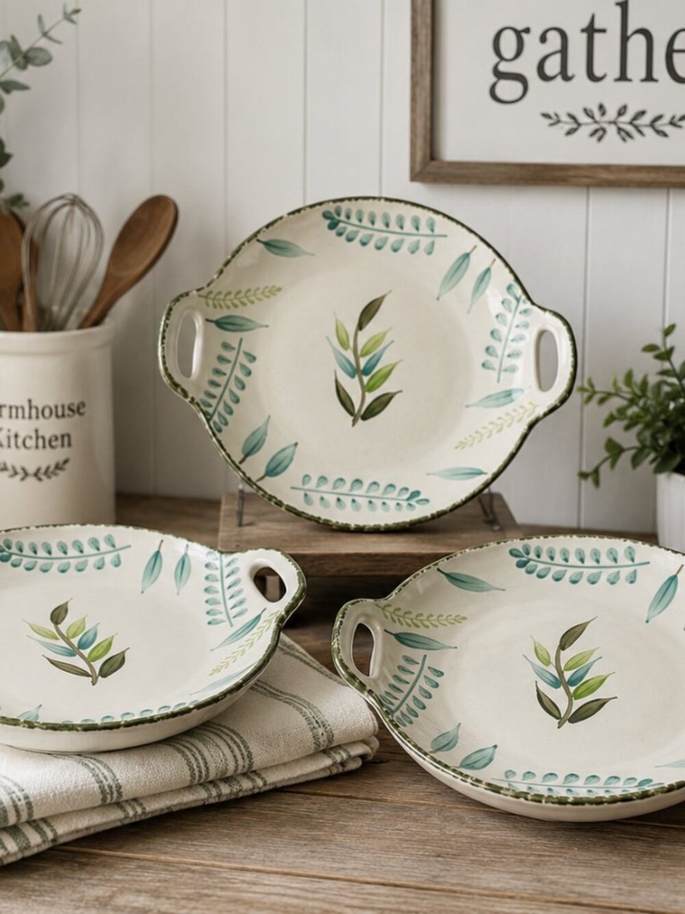 NWT Set of 3 Botanical Leaf Ceramic Round Bake Dishes w/ Handles Farmhouse